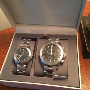 His and hers watch set